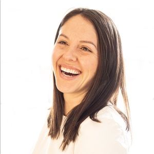 Meet your Posher, Eliza